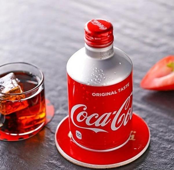 Coca cola original taste 300ml japão - Refrigerante - Magazine Luiza